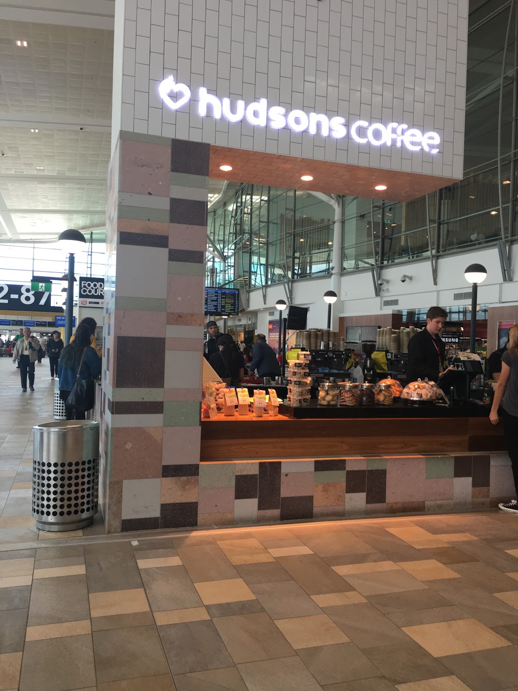 Hudsons Coffee | cafe | Level 3, Brisbane Airport (BNE), International Terminal, 24 Airport Dr, Eagle Farm QLD 4009, Australia | 0738606171 OR +61 7 3860 6171