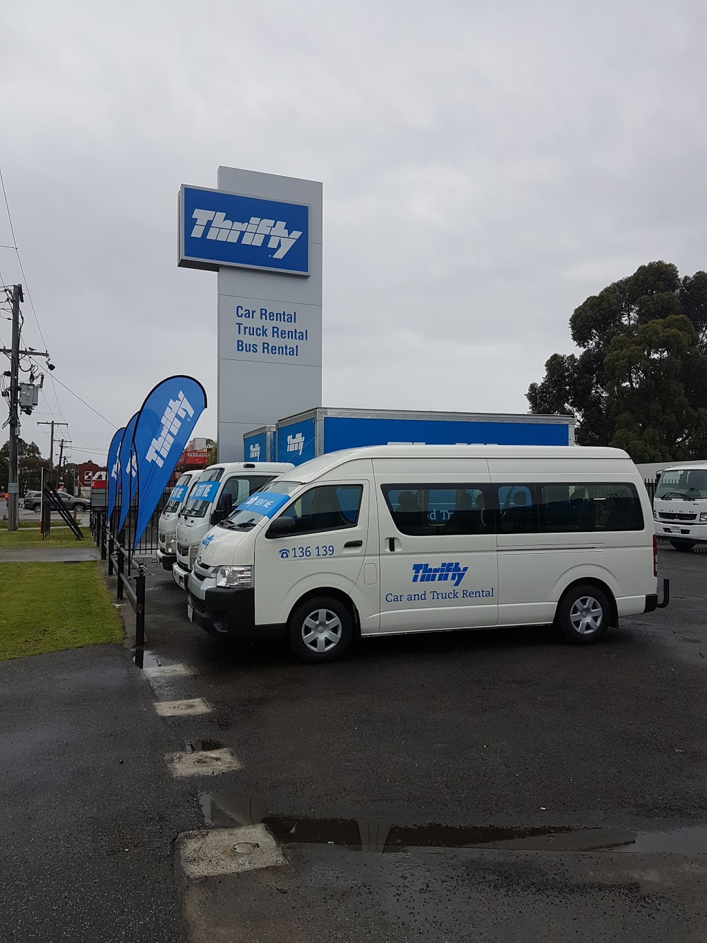 Thrifty Car & Truck Rental Pakenham | 208-210 Princes Hwy, Pakenham VIC 3810, Australia | Phone: (03) 9904 0070