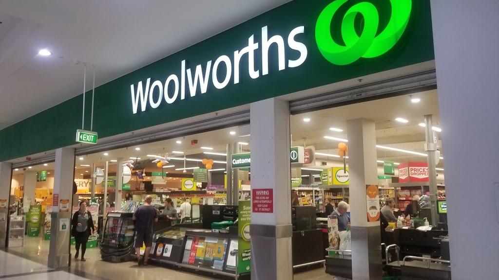 Woolworths Brassall | supermarket | 68 Hunter St, Brassall QLD 4305, Australia | 0738197114 OR +61 7 3819 7114