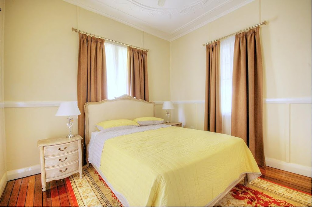 Melville House Holiday Cottage 17 | 19 Parkes St, Girards Hill NSW 2480, Australia | Phone: (02) 6621 5778