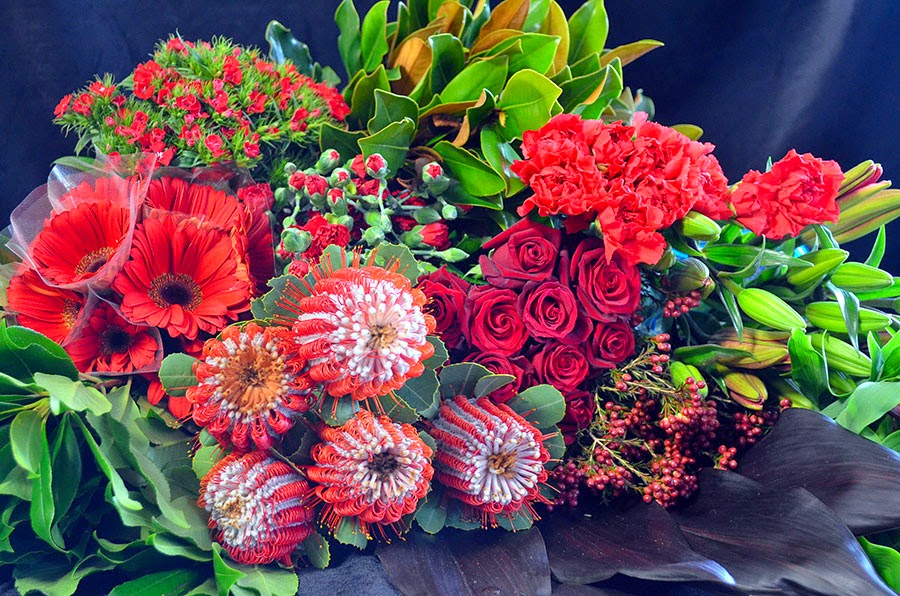 Tesselaar Flowers - Melbourne |  | 401 Monbulk Rd, Monbulk VIC 3793, Australia | 0392136200 OR +61 3 9213 6200