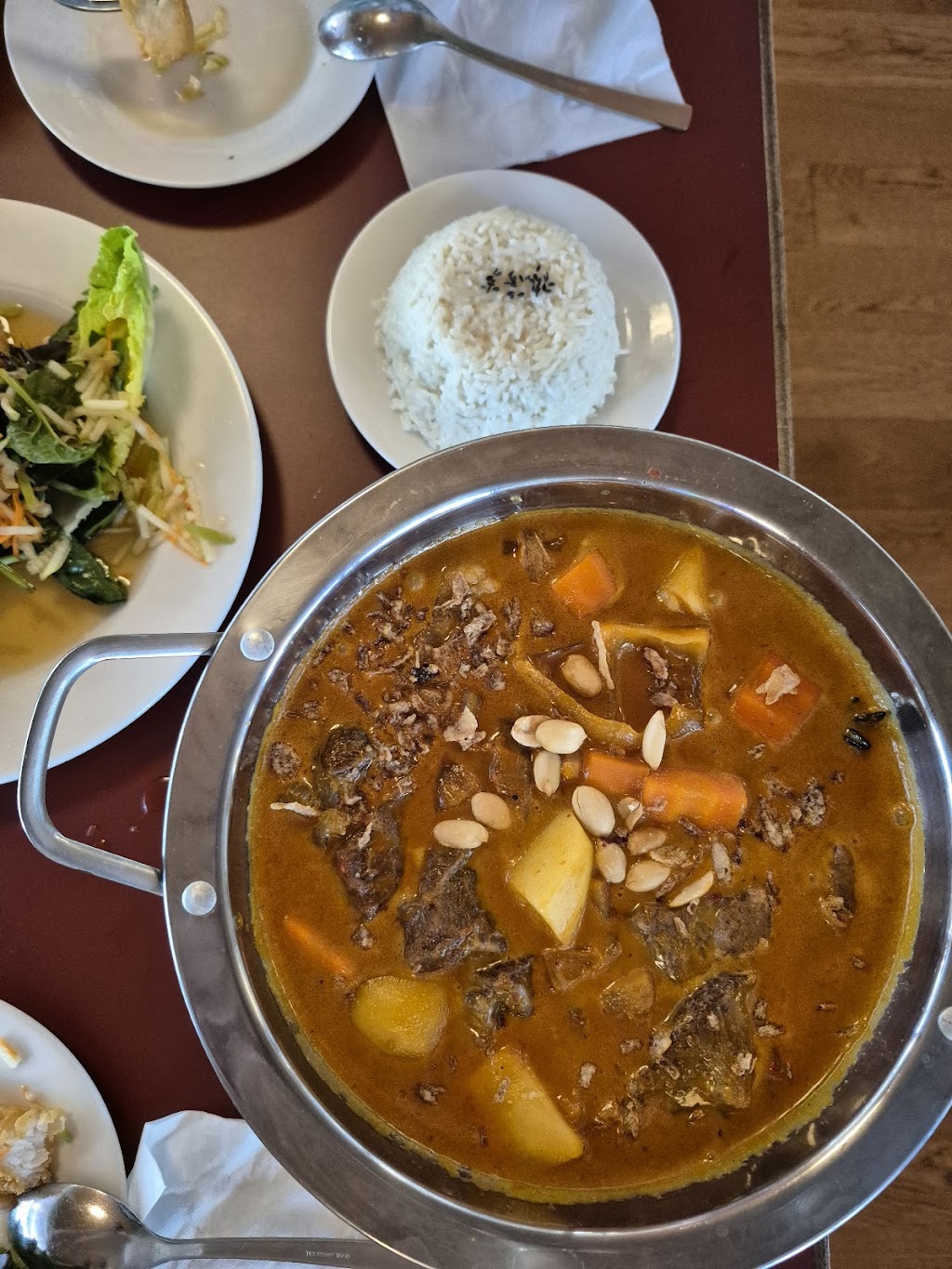Eden Thai Restaurant | 20 Adams Ct, East Geelong VIC 3219, Australia | Phone: (03) 5225 5888
