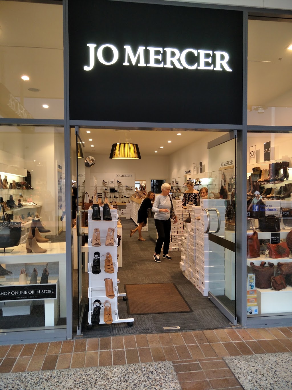 JO MERCER | shoe store | 189 Brisbane Rd, Biggera Waters QLD 4216, Australia