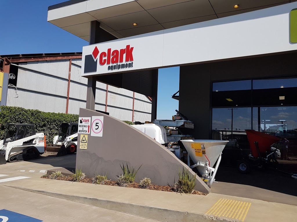 Clark Equipment Sales Toowoomba | store | 26 Carrington Rd, Torrington QLD 4350, Australia | 0746141500 OR +61 7 4614 1500