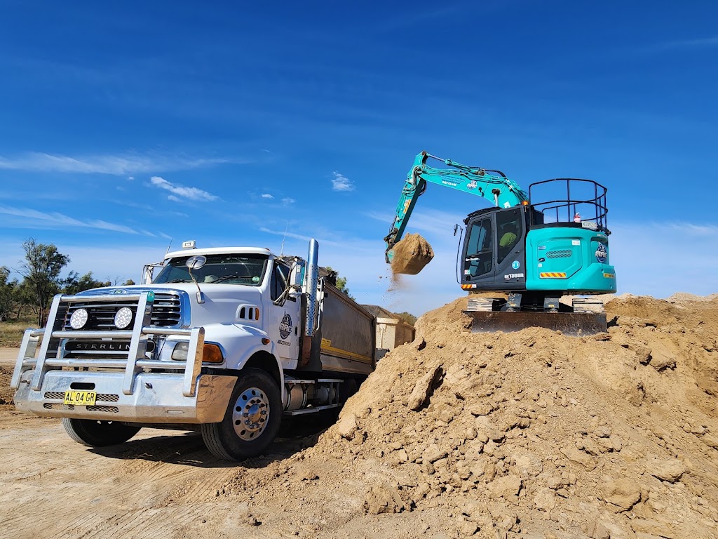 Richardson Civil & Rural Earthmoving | 5 Culgoa St, North Bourke NSW 2840, Australia | Phone: 0467 176 648