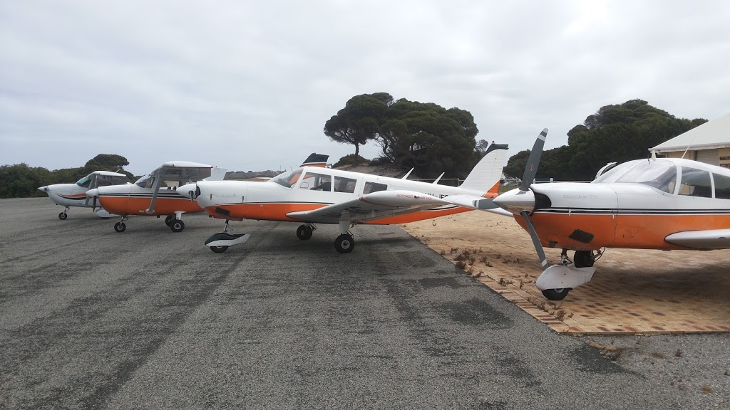 Rottnest Air Taxi | Rottnest Island Airport, Brand Way, Rottnest Island WA 6161, Australia | Phone: 0421 389 831