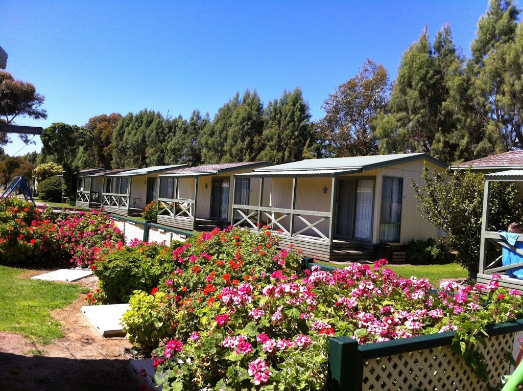 Middleton Caravan Park | park | 23 Goolwa Rd, Middleton SA 5213, Australia | 0416057178 OR +61 416 057 178