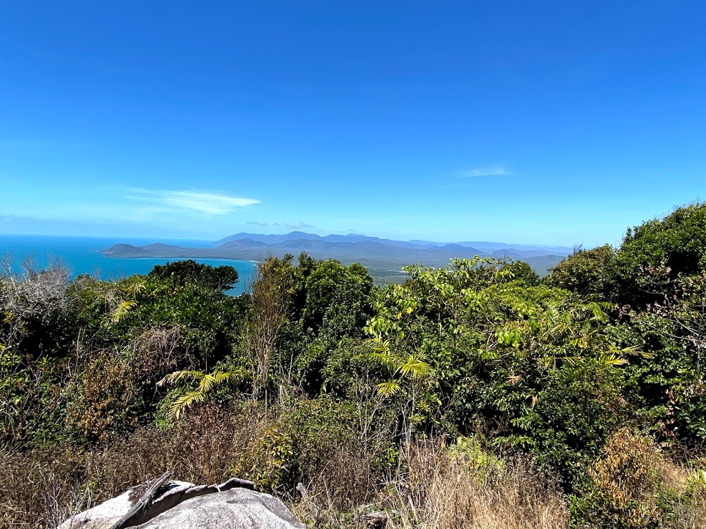 Mount Cook Helipad | airport | 10 Pebble Cl, Cooktown QLD 4895, Australia