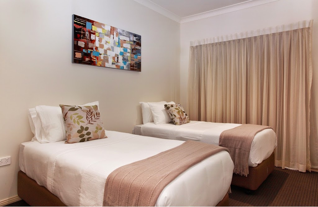 H Boutique Hotel | 770 McDonalds Rd, Pokolbin NSW 2320, Australia | Phone: (02) 4998 6969