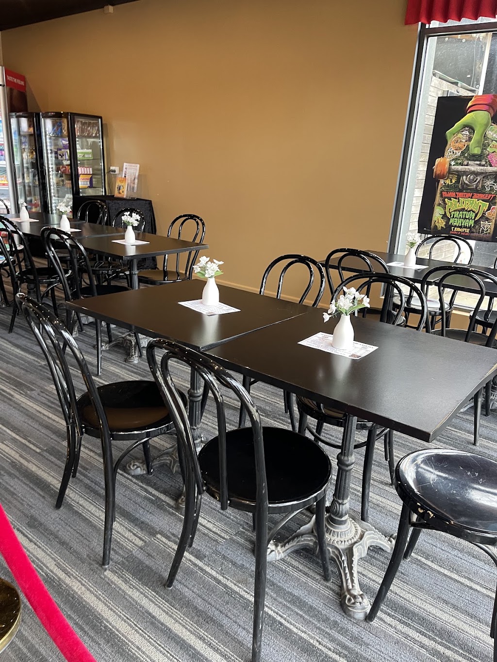 Mansfield Armchair Cinema | 1 Chenery St, Mansfield VIC 3722, Australia | Phone: (03) 5775 2049