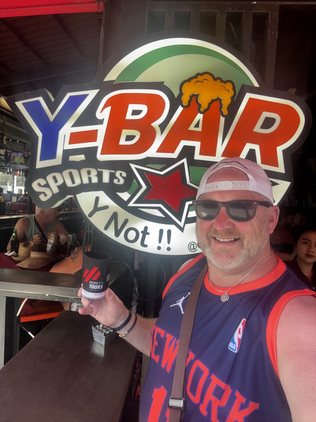 Moreys Tours | 49 Walana St, Geilston Bay TAS 7015, Australia | Phone: 1800 667 397