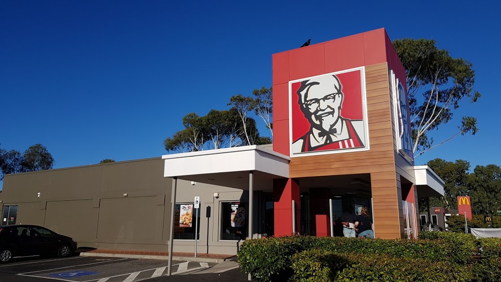 KFC Pakenham | meal takeaway | 104 Princes Hwy, Pakenham VIC 3810, Australia | 0359414309 OR +61 3 5941 4309