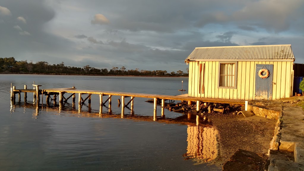 Riverside Cottage | lodging | 15 Esplanade, Carlton River TAS 7173, Australia