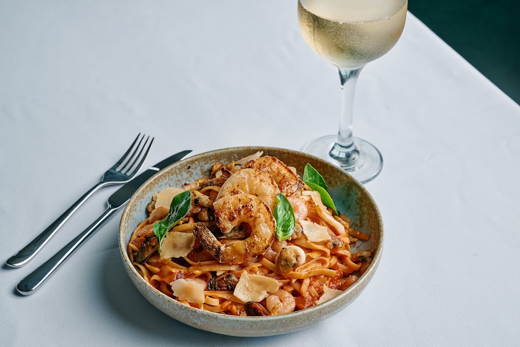 Yarra Valley Restaurant | 21 Heritage Ave, Chirnside Park VIC 3116, Australia | Phone: (03) 8756 5703