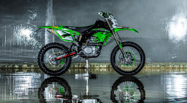 Hands On Kawasaki Motorcycles Lilydale | insurance agency | 123 Beresford Rd, Lilydale VIC 3140, Australia | 0397353171 OR +61 3 9735 3171