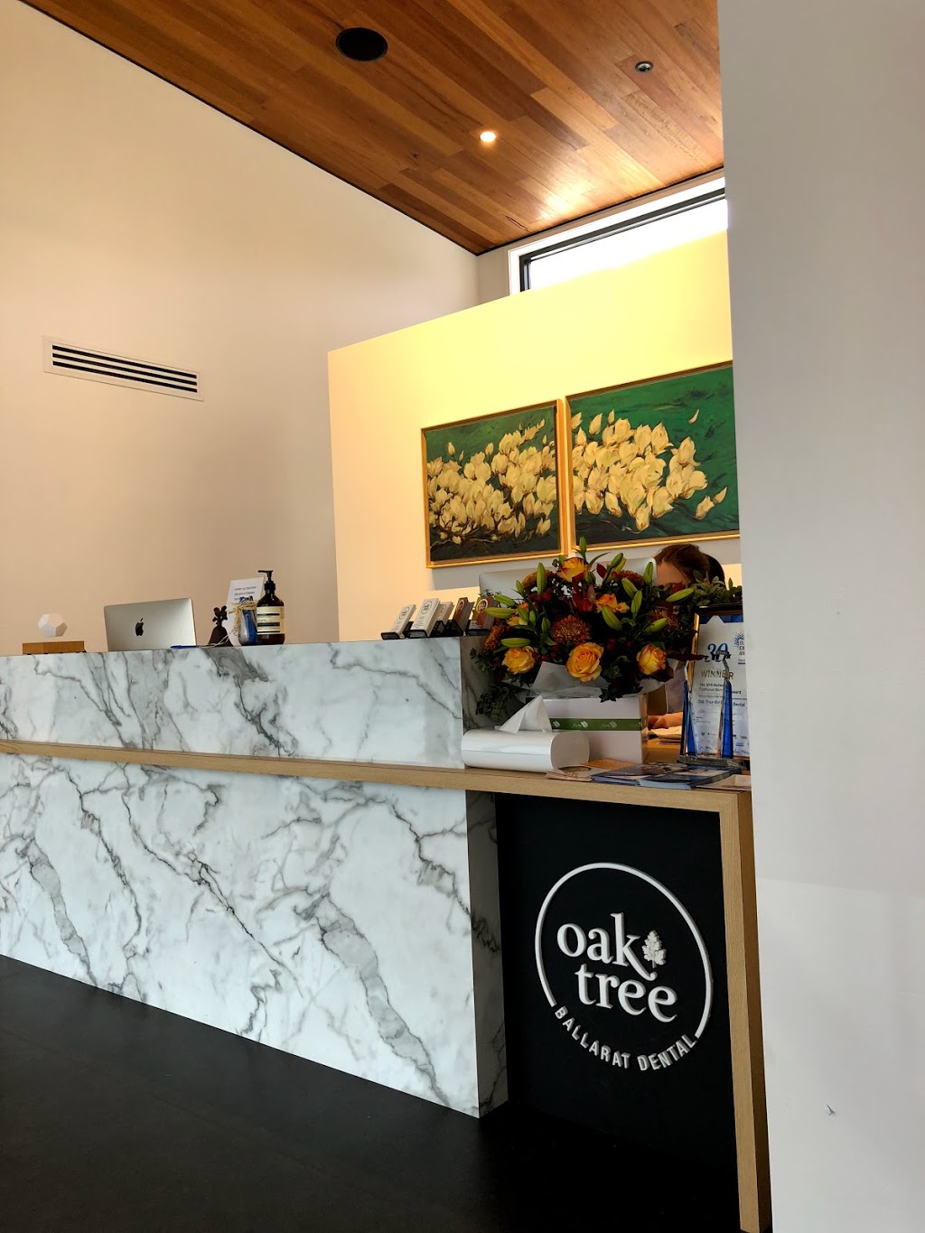 Oak Tree Ballarat Dental | 3 Longley St, Ballarat Central VIC 3350, Australia | Phone: (03) 5342 9633