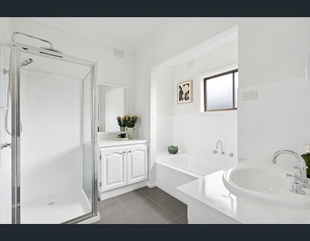 Essencia Interiors | 40 Wilkes Ct, Mernda VIC 3754, Australia | Phone: 0433 269 027