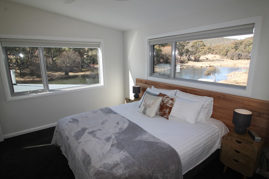 Stillwater Lodge | lodging | 56 Roses Creek Road, Crackenback NSW 2627, Australia | 0264572000 OR +61 2 6457 2000