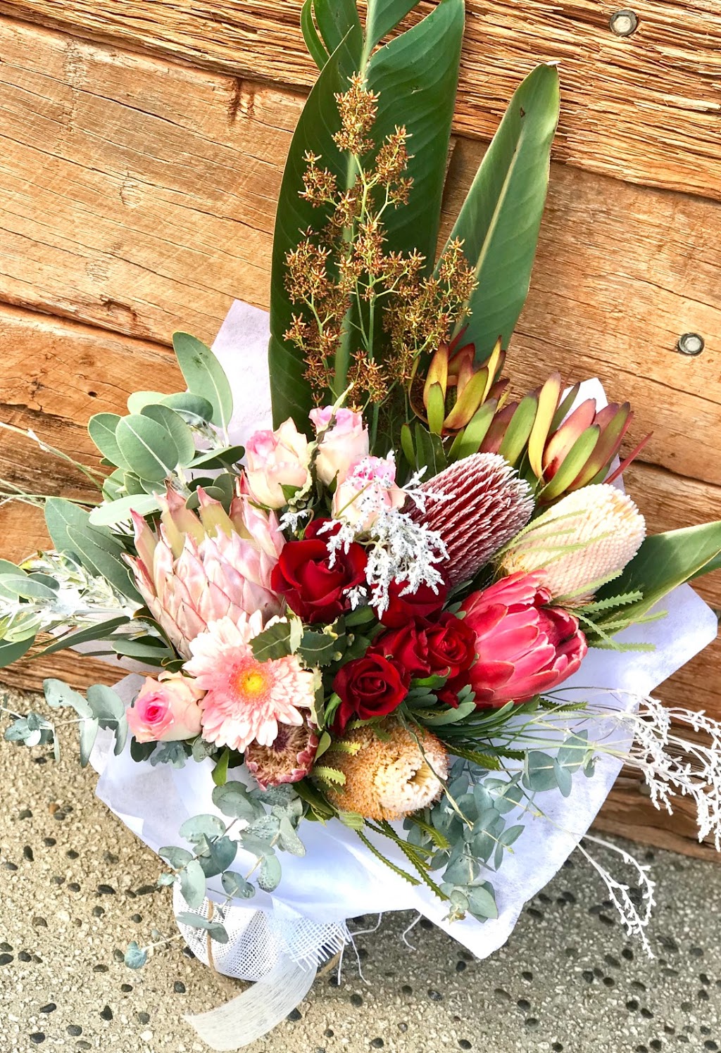 Jenks and Co Blooms | 14 Hazel Ave, Quinns Rocks WA 6030, Australia | Phone: 0408 877 095