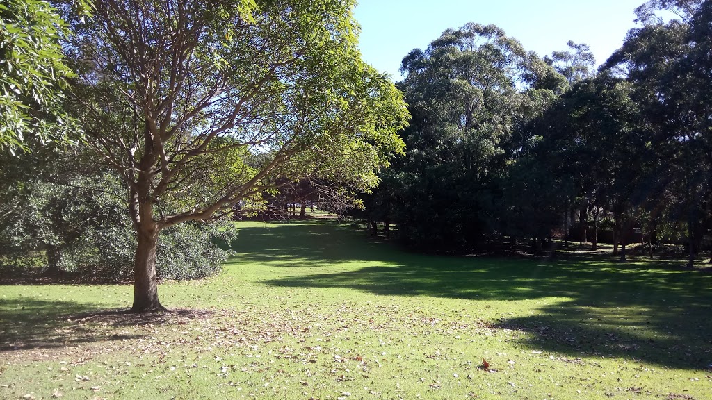 ANZAC Park | park | 229 Ernest St, Cammeray NSW 2062, Australia | 0299368100 OR +61 2 9936 8100