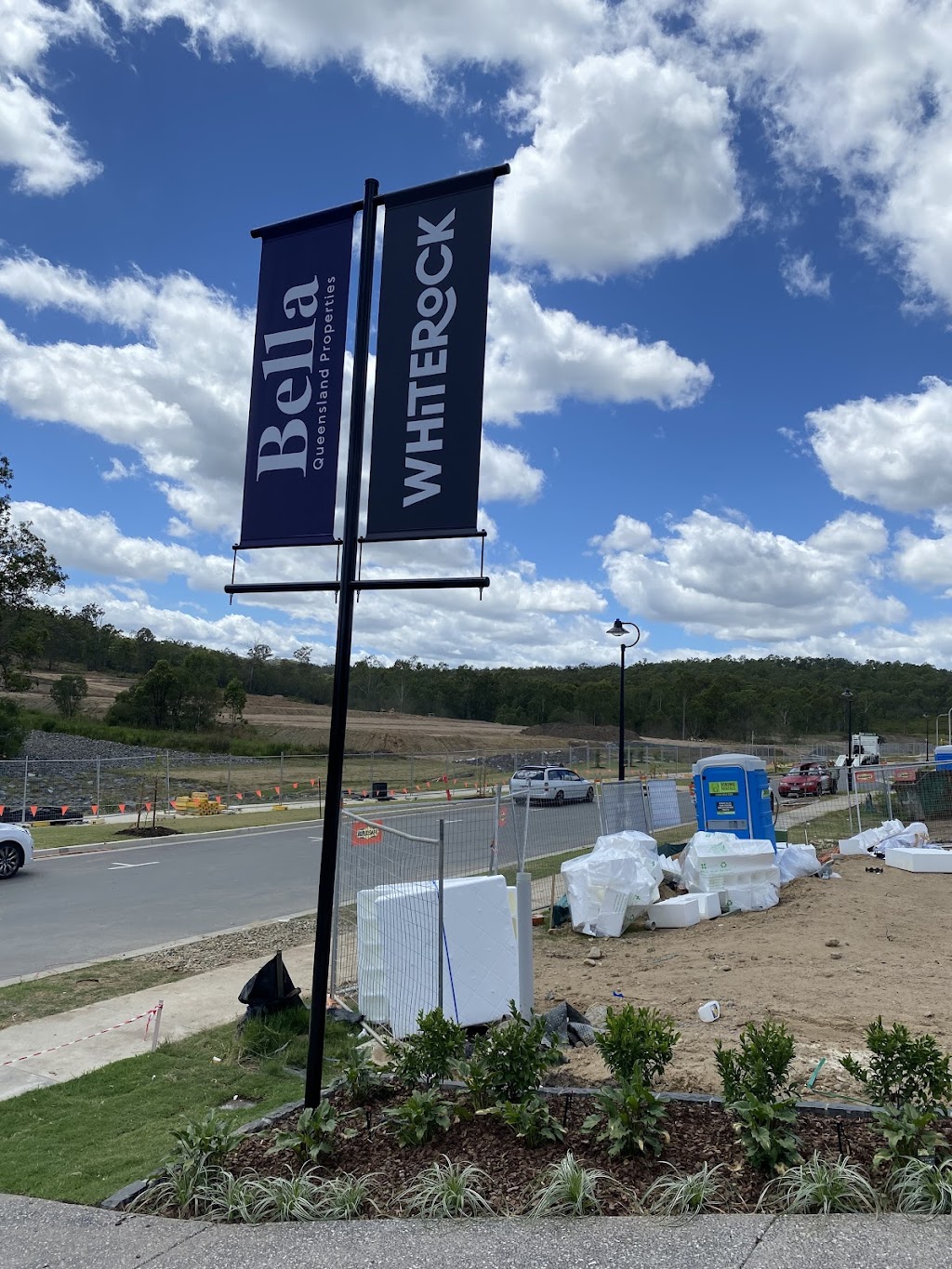 Bella Homes - Whiterock | 35 Foley Wy, White Rock QLD 4306, Australia | Phone: 0447 778 831