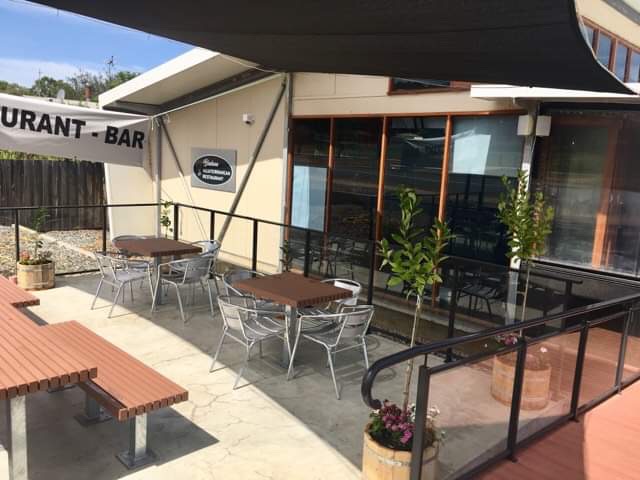 Bindoon Restaurant /bar/cafe | Great Northern Hwy, Bindoon WA 6502, Australia | Phone: (08) 9576 0561