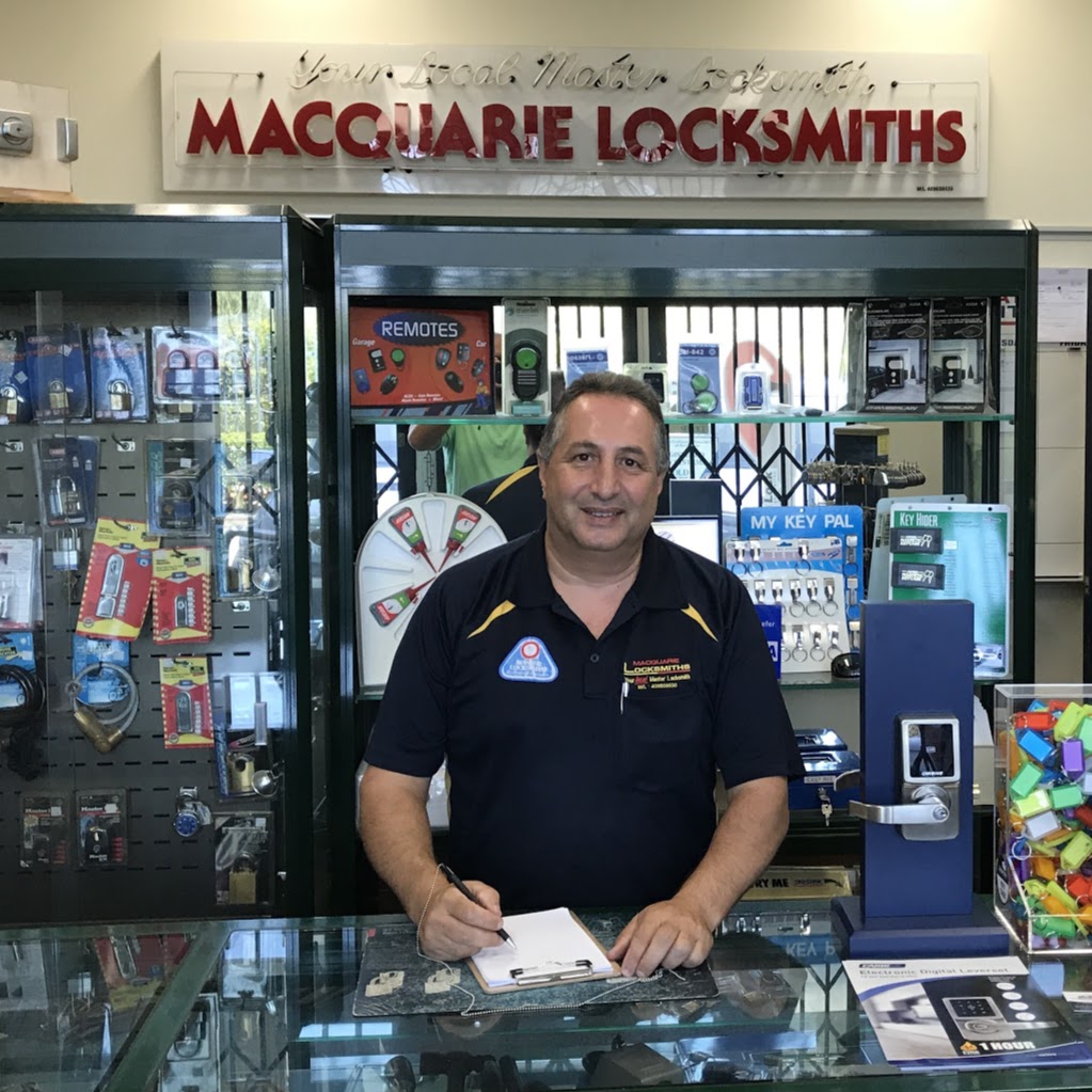 Macquarie Locksmiths | 35/1 Talavera Rd, North Ryde NSW 2113, Australia | Phone: (02) 9887 3433