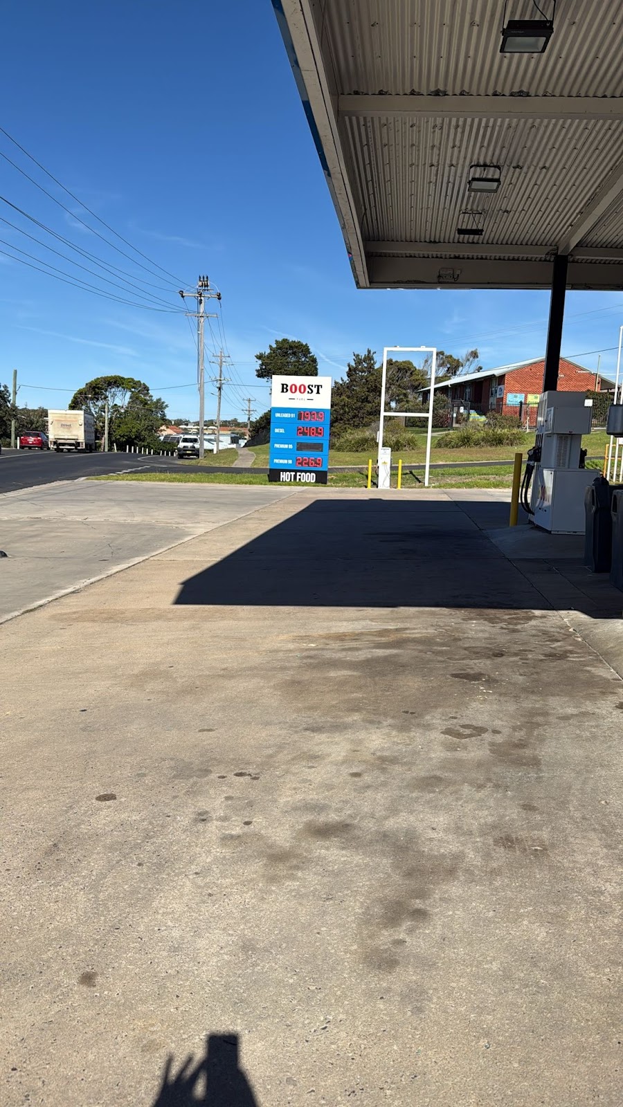 Boost Fuel Bermagui | 8 Wallaga Lake Rd, Bermagui NSW 2546, Australia | Phone: 0400 597 026