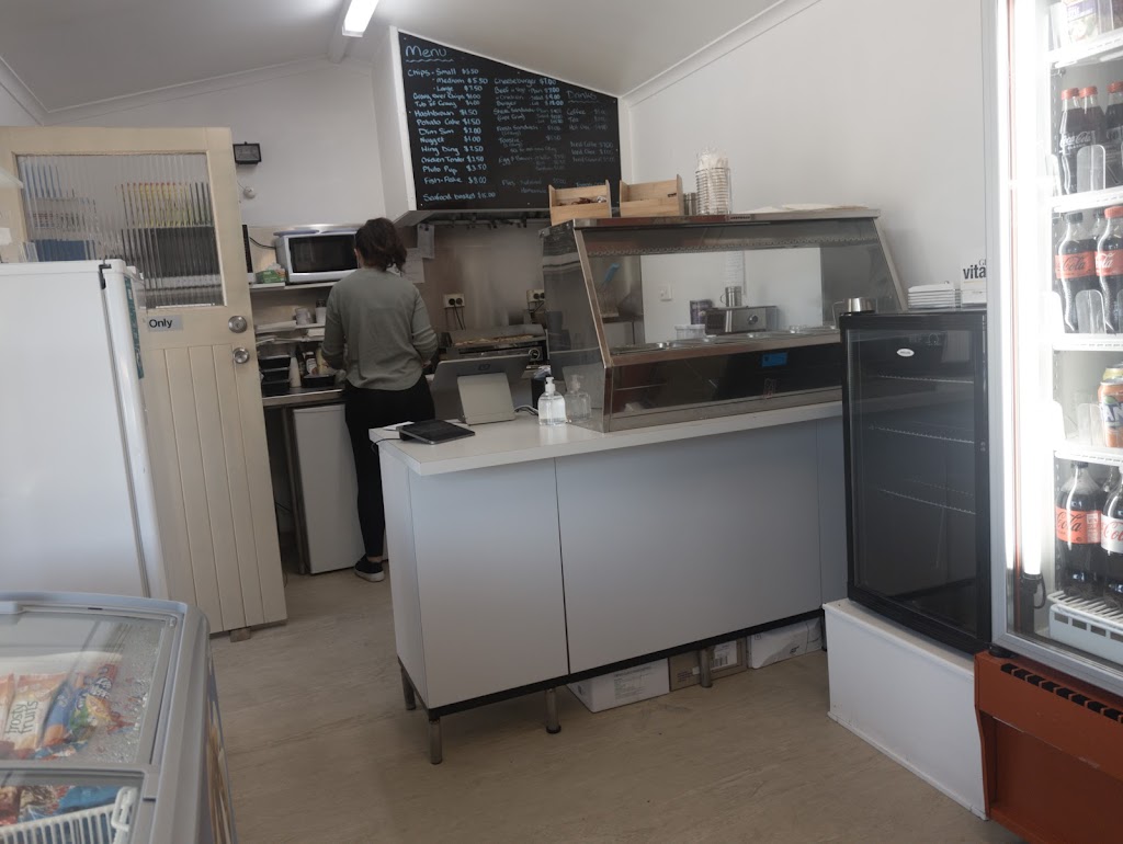 Arthur River Take Away | 1414 Arthur River Rd, Arthur River TAS 7330, Australia | Phone: (03) 6457 1032