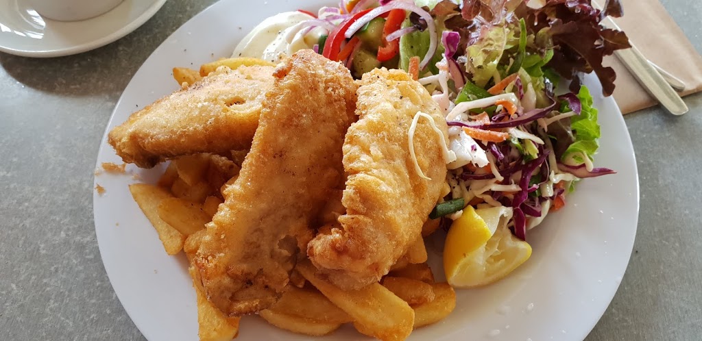 Pelican Rocks Seafood Restaurant & Cafe | 117 Greenwell Point Rd, Greenwell Point NSW 2540, Australia | Phone: (02) 4447 1471