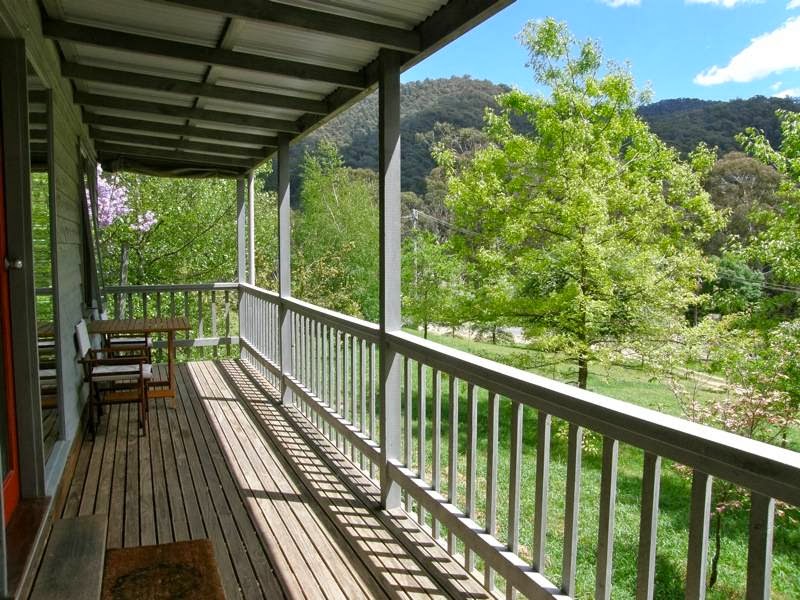 Crabapple Cottage | lodging | 253 Great Alpine Rd, Harrietville VIC 3741, Australia | 0357592653 OR +61 3 5759 2653