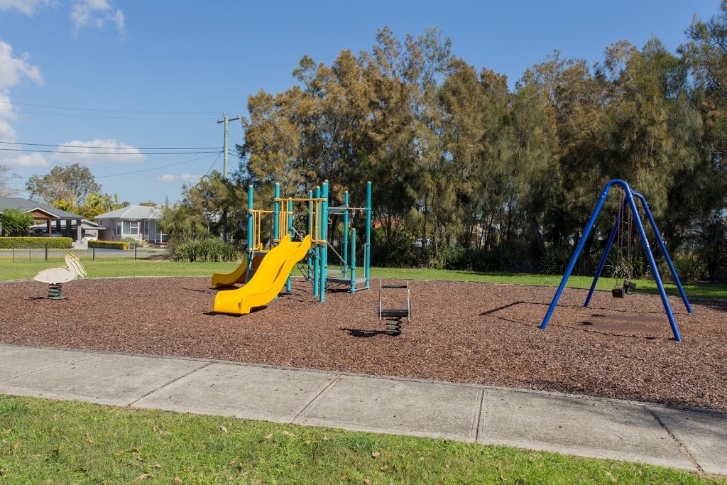 Baxter Field Playground | 1A Findon St, Marks Point NSW 2280, Australia | Phone: (02) 4921 0333