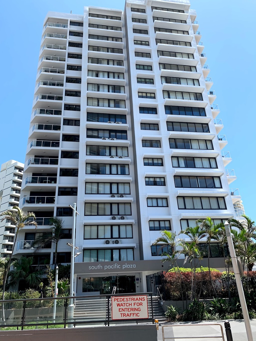 South Pacific Plaza | lodging | 157 Old Burleigh Rd, Broadbeach QLD 4218, Australia | 0755383911 OR +61 7 5538 3911