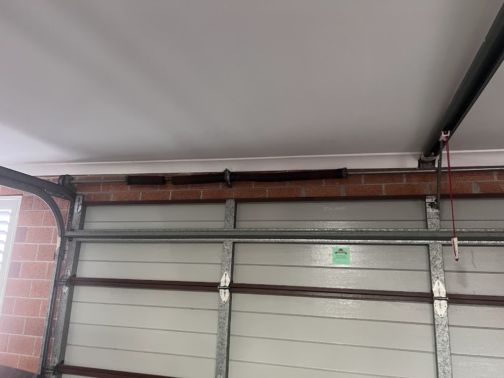 Trung’s Garage Doors | 35 Myrtle St, Springvale South VIC 3172, Australia | Phone: 0402 101 938