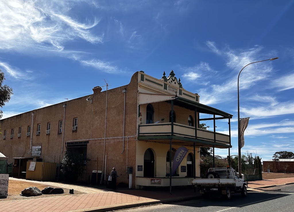 Menzies Community Resource Centre & Visitor Centre | 24 Shenton St, Menzies WA 6436, Australia | Phone: (08) 9024 2702