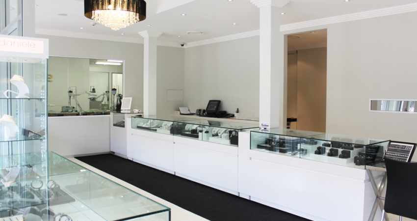 Daniele Designer Jewellers | jewelry store | 21a/1345 The Horsley Dr, Wetherill Park NSW 2164, Australia | 0297291555 OR +61 2 9729 1555