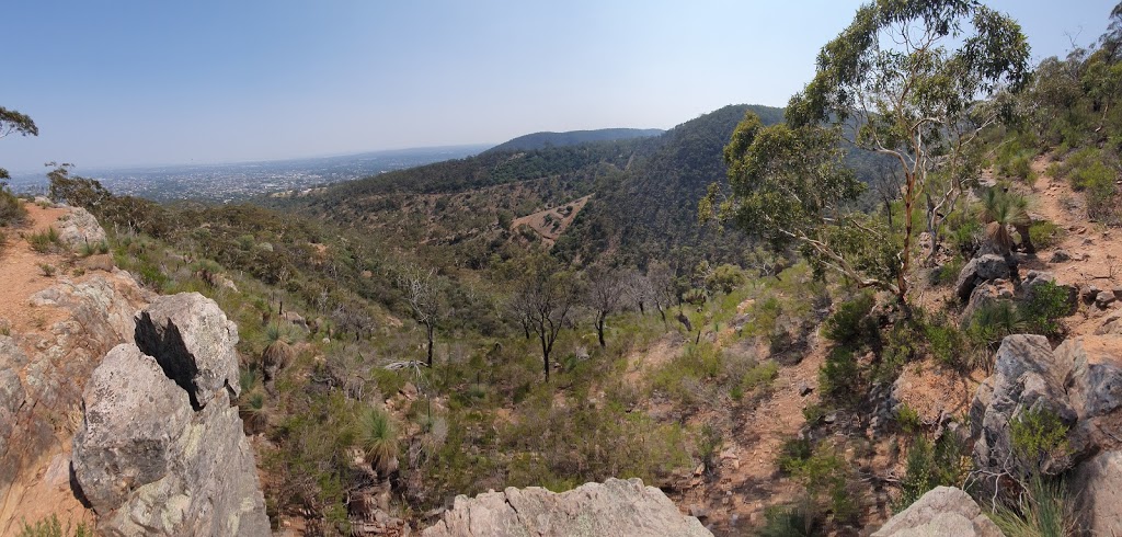 Yurebilla trail lookout | park | Woodforde SA 5072, Australia