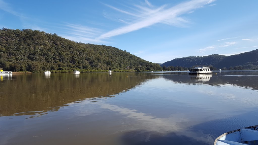 Able Hawkesbury River Houseboats | 3008 River Rd, Wisemans Ferry NSW 2775, Australia | Phone: (02) 4566 4308