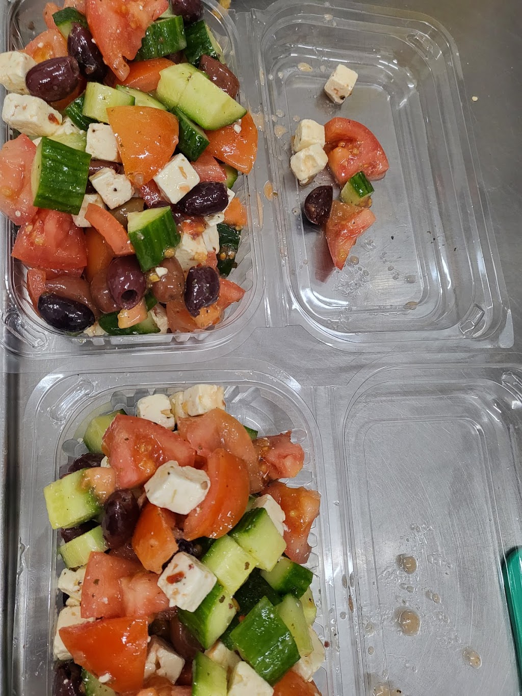 Fiish Me Up | Shop 2/298-328 Bayliss Rd, Heritage Park QLD 4118, Australia | Phone: 0483 286 715