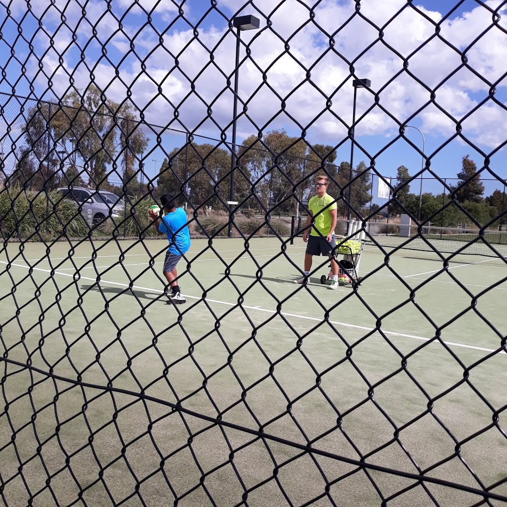 Casey Tennis Centre | Sweeney Reserve, Dempster Way, Narre Warren VIC 3805, Australia | Phone: (03) 9702 0310