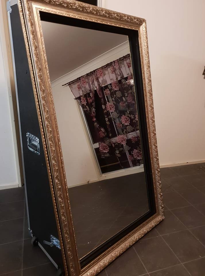 Magic Mirror WA | 144 Zodiac Ln, Geraldton WA 6530, Australia | Phone: 0405 296 313