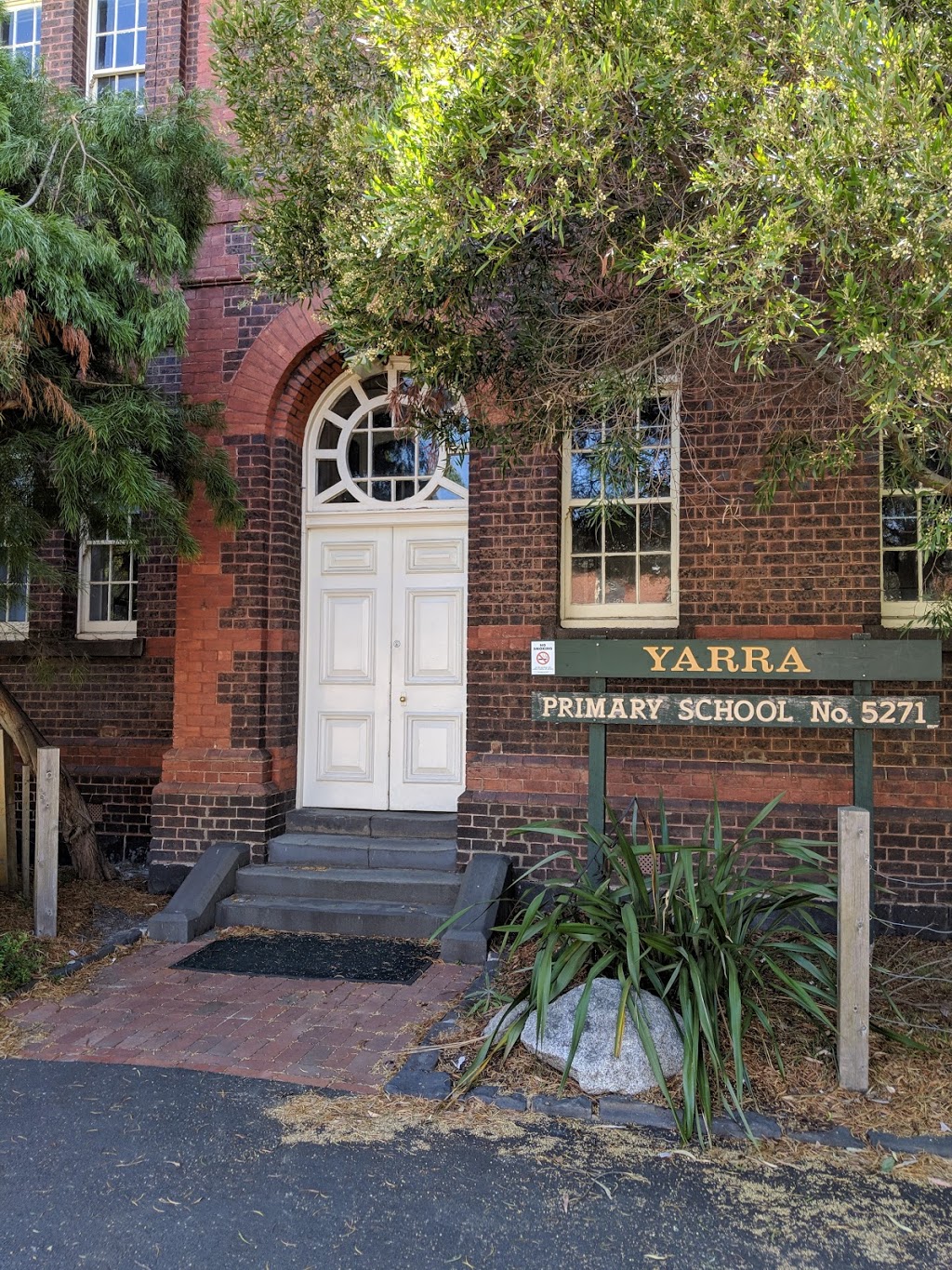 Yarra Primary School | 68-76 Davison St, Richmond VIC 3121, Australia | Phone: (03) 9428 3286