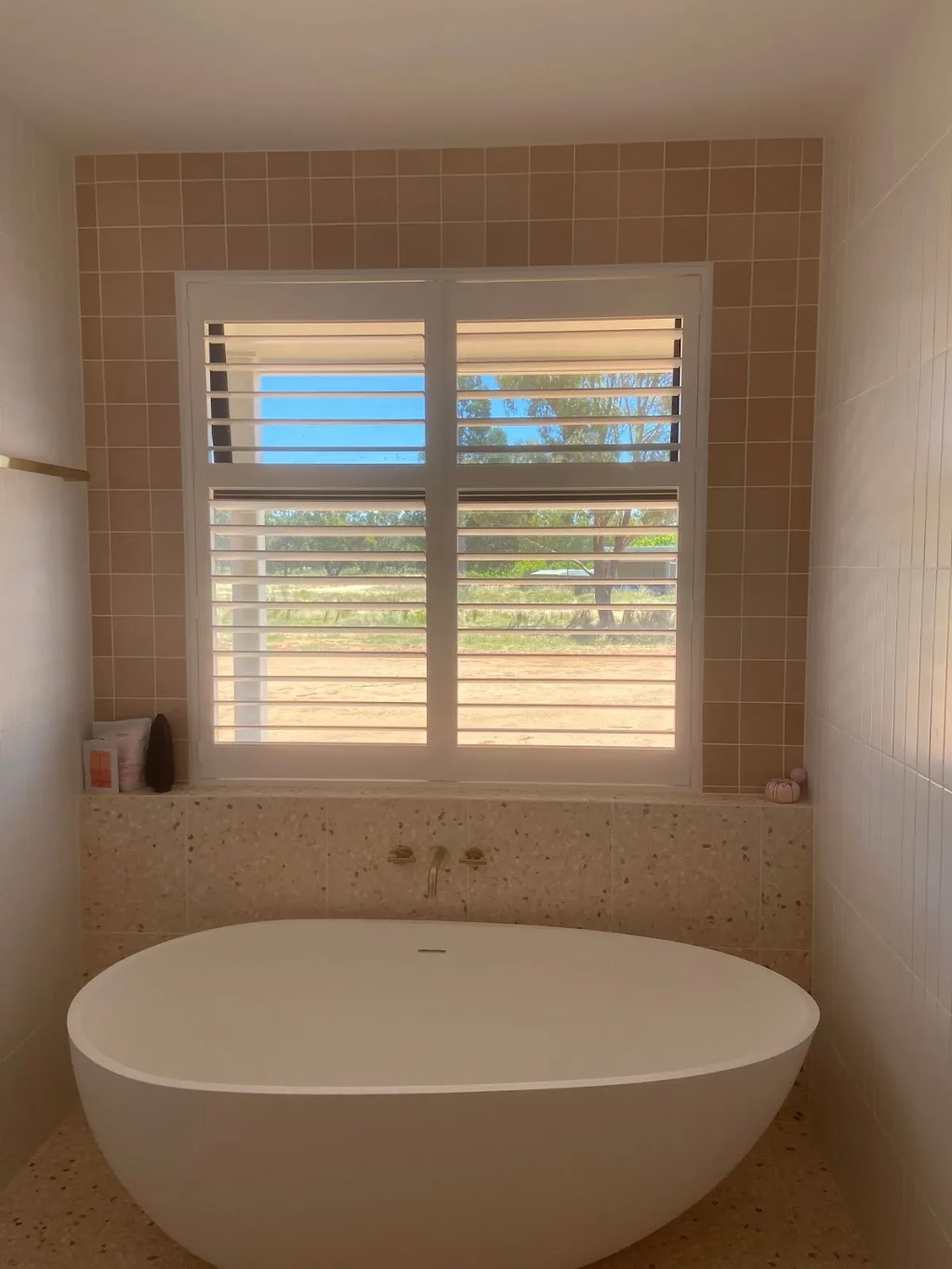 Red Door Decor | 14R Terra Dr, Terramungamine NSW 2830, Australia | Phone: (02) 6882 6965