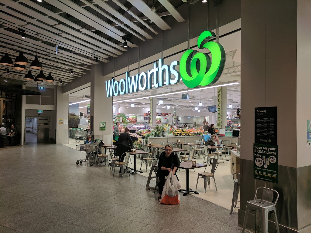Woolworths | supermarket | Hooker Blvd, Broadbeach QLD 4218, Australia | 0755583275 OR +61 7 5558 3275