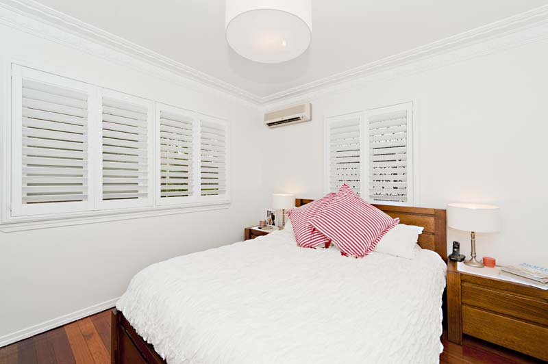 Instyle Blinds and Interiors | 3 Bangalow Pl, Albany Creek QLD 4035, Australia | Phone: (07) 3264 5939
