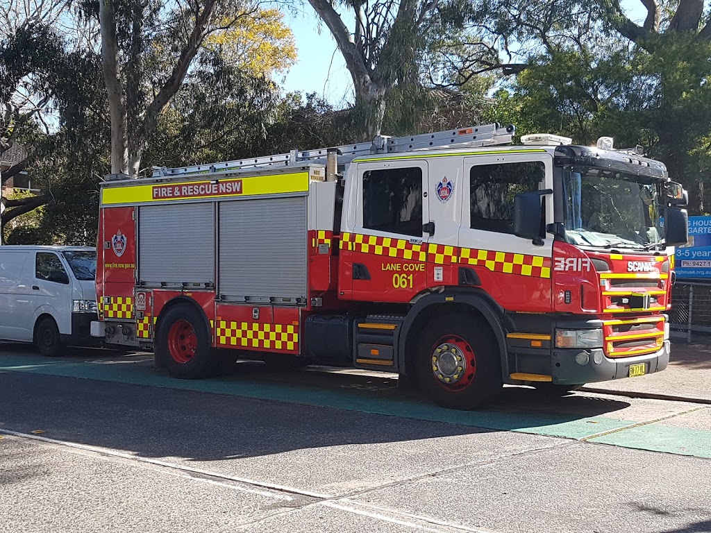 Fire and Rescue NSW Lane Cove Fire Station | fire station | 55 Dickson Ave, Artarmon NSW 2064, Australia | 0299012420 OR +61 2 9901 2420
