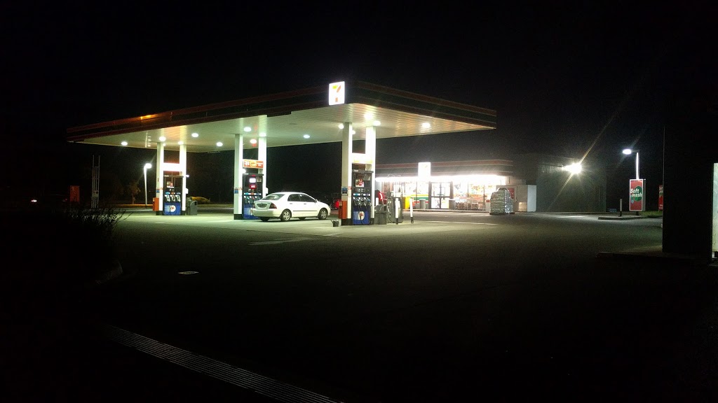 7-Eleven Werribee | gas station | 370 Heaths Rd, Hoppers Crossing VIC 3029, Australia | 0397427598 OR +61 3 9742 7598
