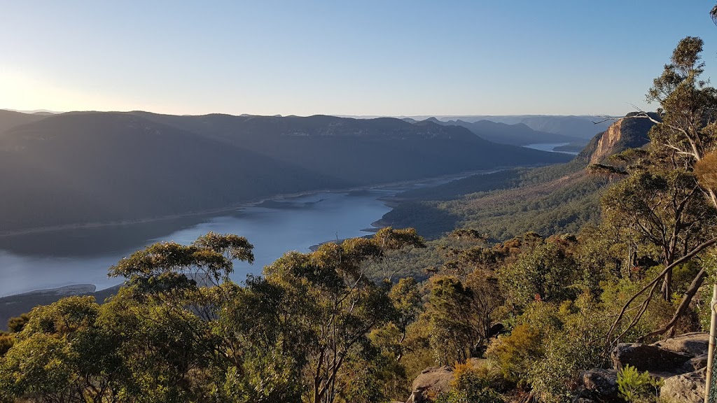 Burragorang Lookout | Burragorang Rd, Nattai NSW 2570, Australia | Phone: (02) 4632 4500