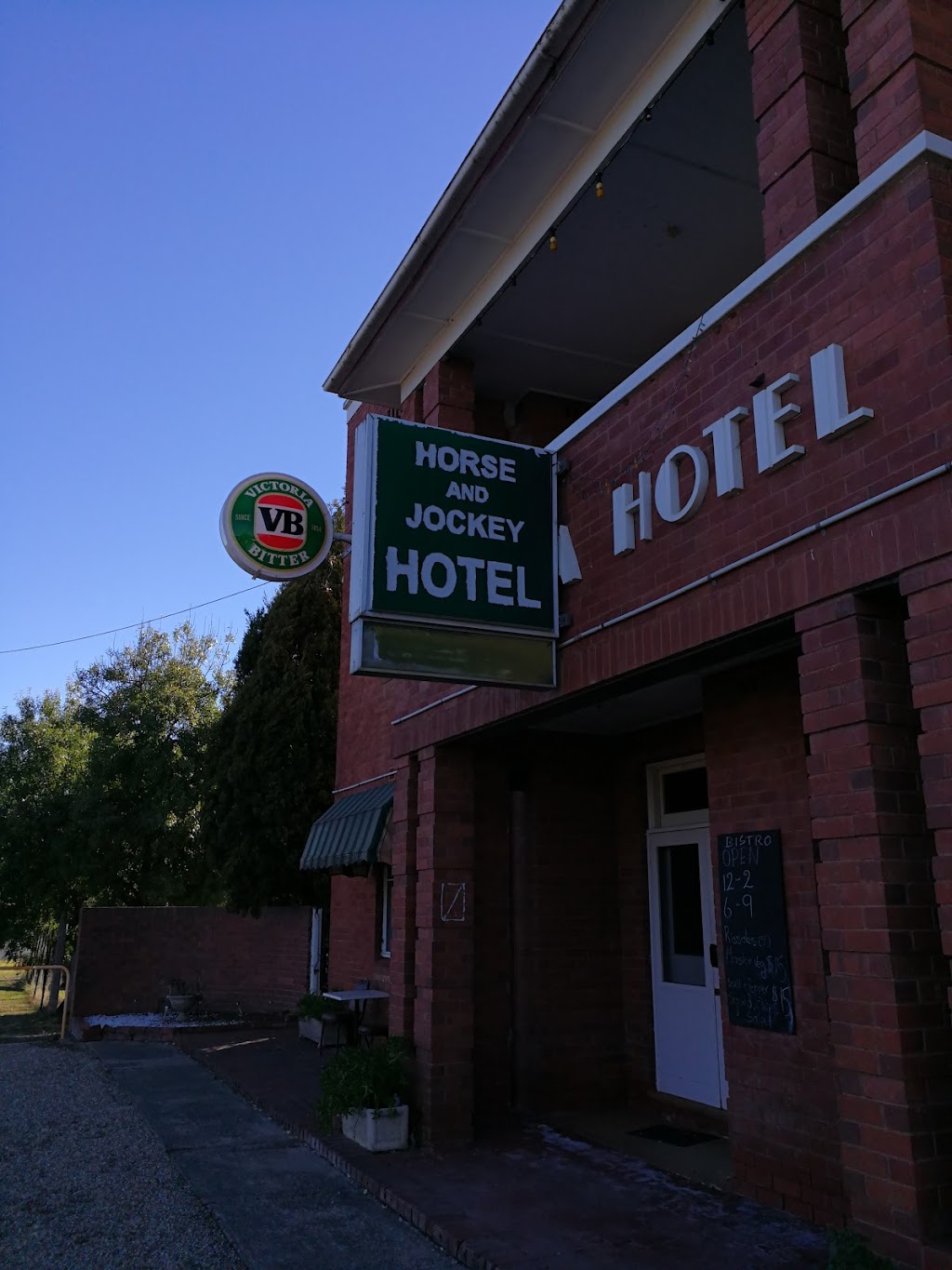 Horse and Jockey Hotel | bar | Sydney St, Tarcutta NSW 2652, Australia | 0269287203 OR +61 2 6928 7203