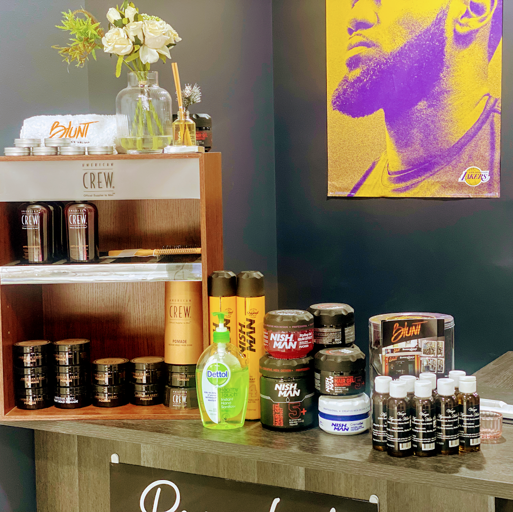 Blunt Barber Riverstone | 14 Garfield Rd E, Riverstone NSW 2765, Australia | Phone: (02) 8632 0730